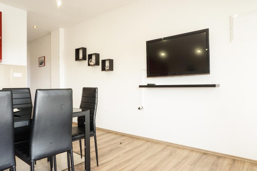 Apartment Fabijana 비오그라드나모루 외부 사진