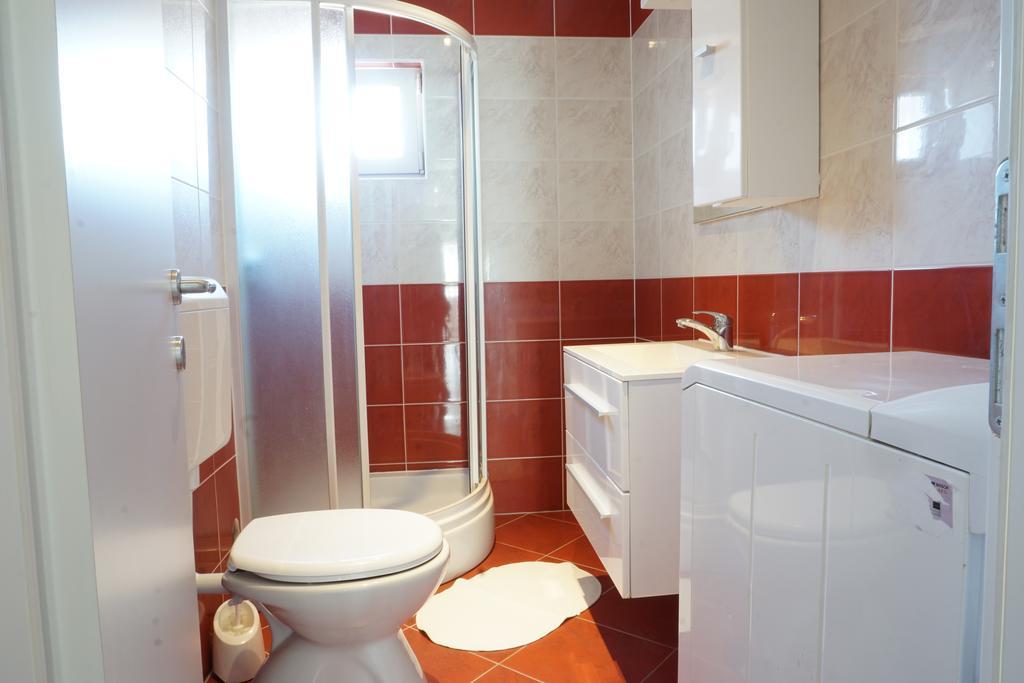 Apartment Fabijana 비오그라드나모루 외부 사진